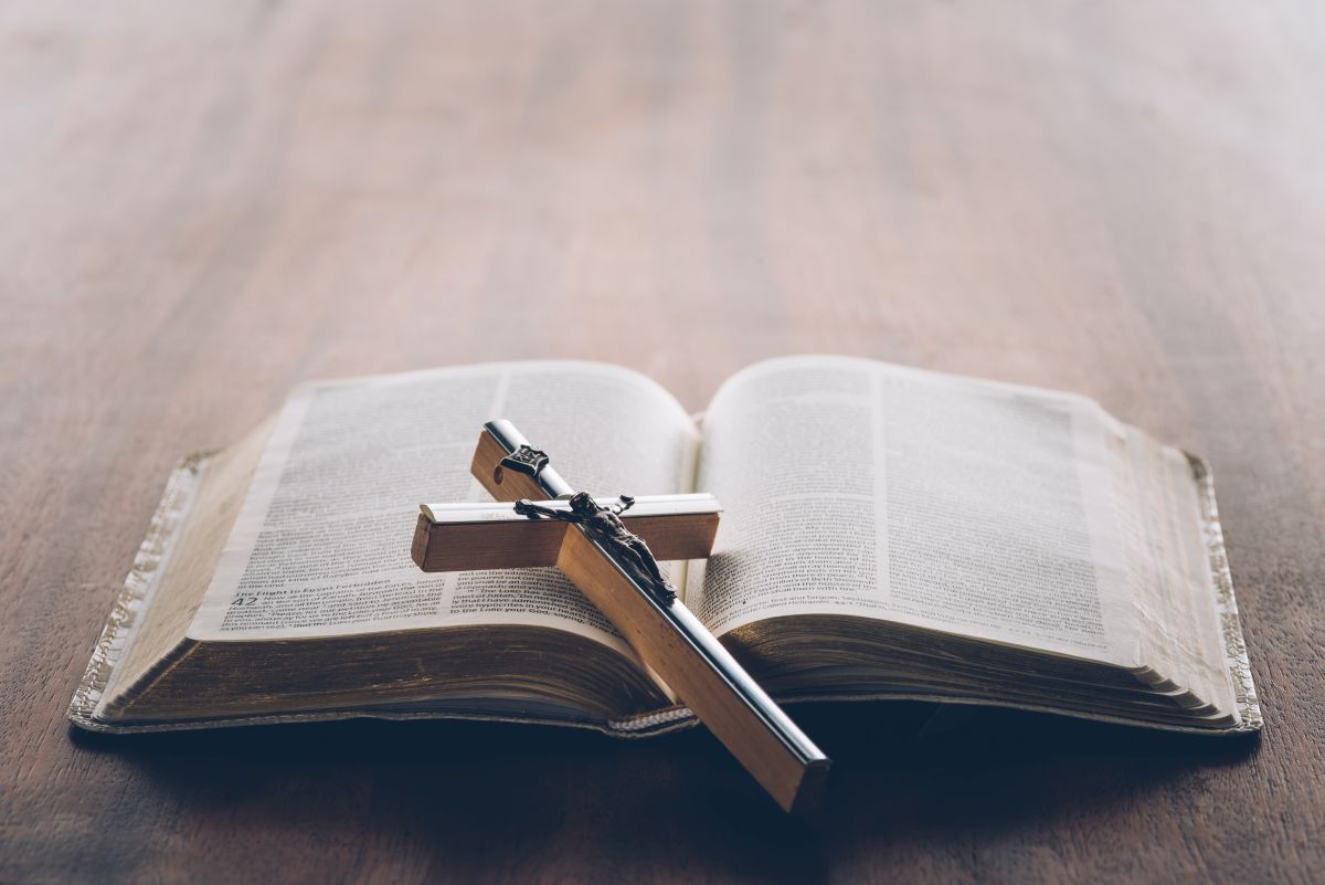 Hurtownia dewocjonaliów – miejsce, gdzie wierzący mogą nabyć artykuły religijne